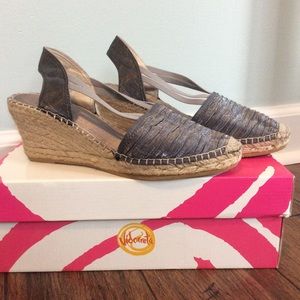 Vidorreta Metallic Pewter Espadrilles